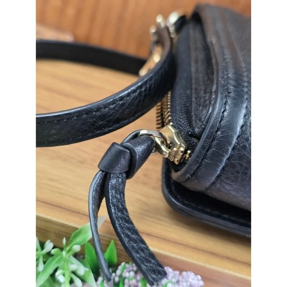 Tory Burch Thea Crossbody Wallet Bag Black Pebbled Leather Gold Hardware